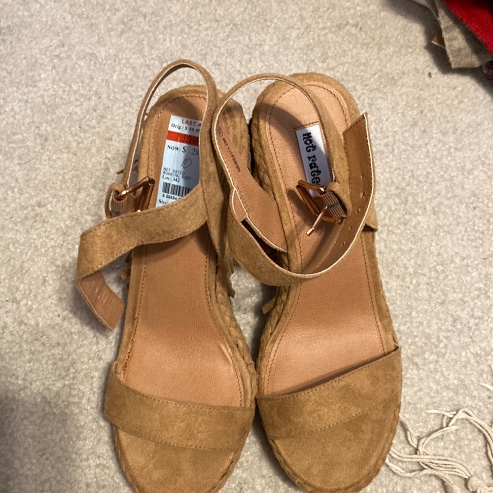 Womens Shoes